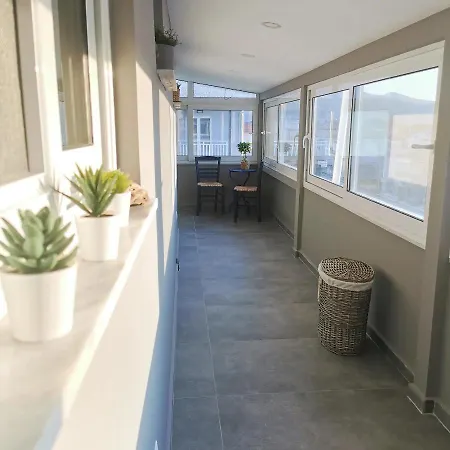 Sea Breeze Luxury Apartments Nea Vrasna Exterior photo