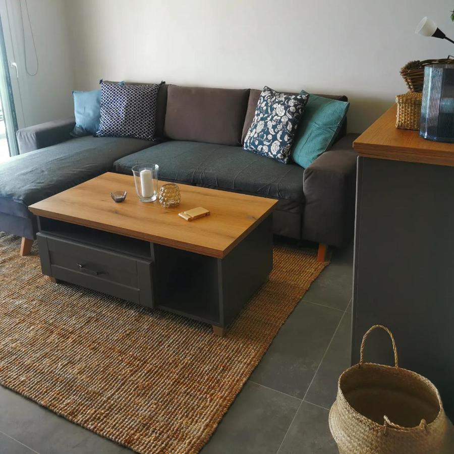 Sea Breeze Luxury Apartment *