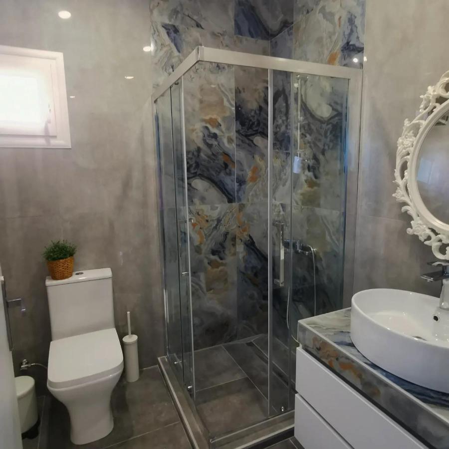 Apartment Sea Breeze Luxury